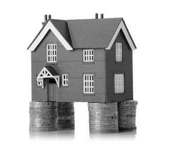 An attempt of seizure of an apartment building constructed by the investor was reversed.